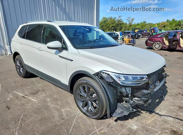 3VV3B7AX6PM141482 2023 VOLKSWAGEN TIGUAN White Przód prawy