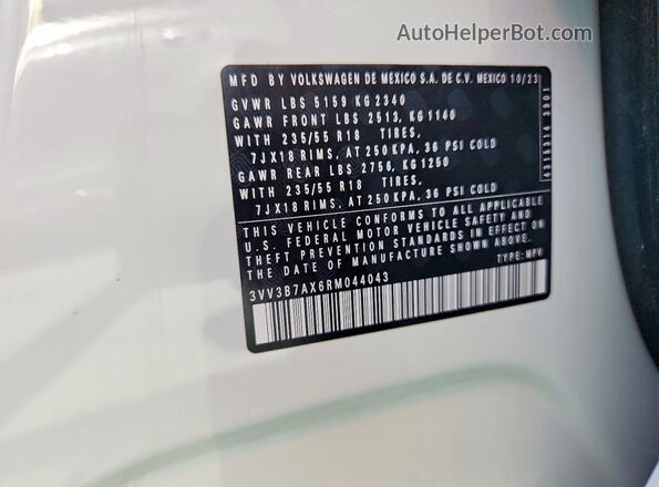 3VV3B7AX6RM044043 2024 VOLKSWAGEN TIGUAN White Vista del compartimento del motor