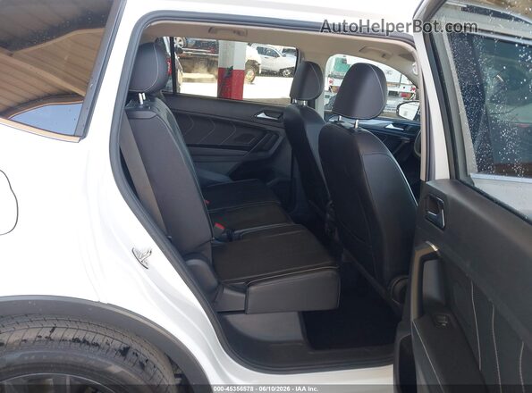 3VV3B7AX6RM106363 2024 VOLKSWAGEN TIGUAN White Vista de la etiqueta del VIN