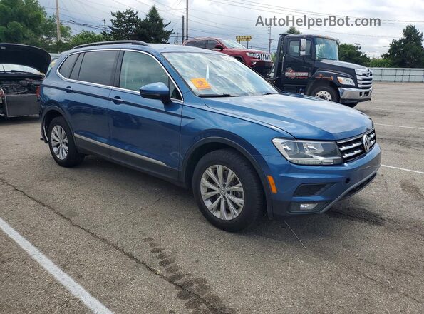 3VV3B7AX7JM000959 2018 VOLKSWAGEN TIGUAN Blue Delantero derecho
