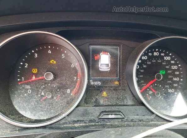 3VV3B7AX7JM003926 2018 VOLKSWAGEN TIGUAN Black Вид щитка приладів