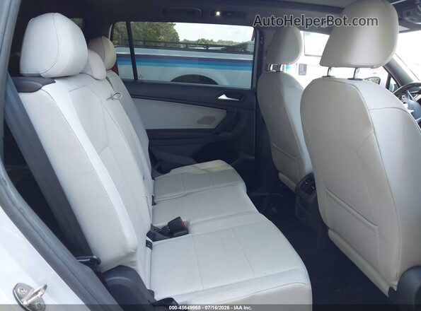 3VV3B7AX7KM061441 2019 VOLKSWAGEN TIGUAN White VIN კოდის სტიკერის ხედი