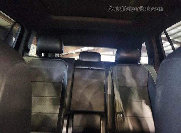 3VV3B7AX7MM086231 2021 VOLKSWAGEN TIGUAN Black Вид задніх сидінь