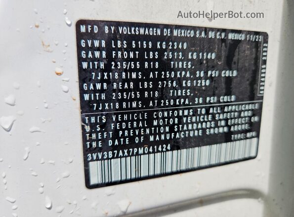 3VV3B7AX7PM041424 2023 VOLKSWAGEN TIGUAN White Widok naklejki z numerem VIN