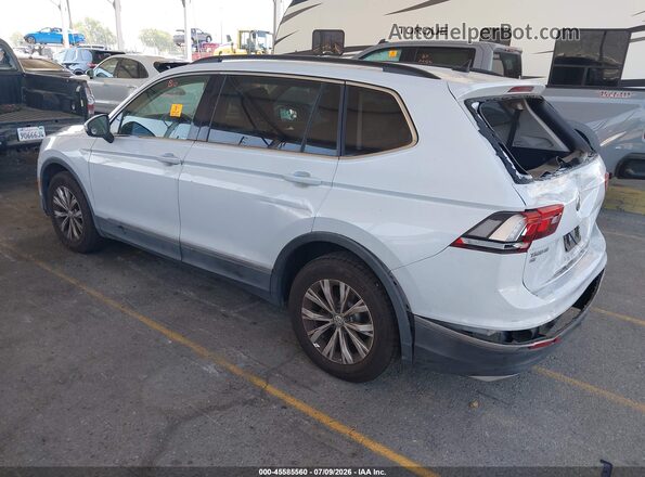3VV3B7AX8JM183286 2018 VOLKSWAGEN TIGUAN White Հետևի ձախ