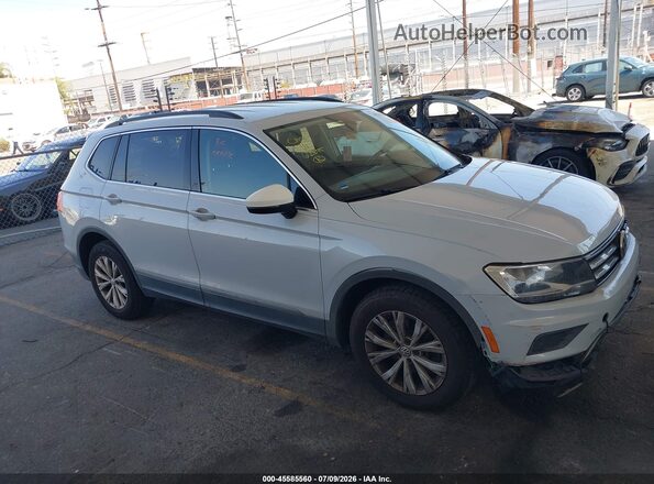 3VV3B7AX8JM183286 2018 VOLKSWAGEN TIGUAN White Սալոնի հետևի տեսք