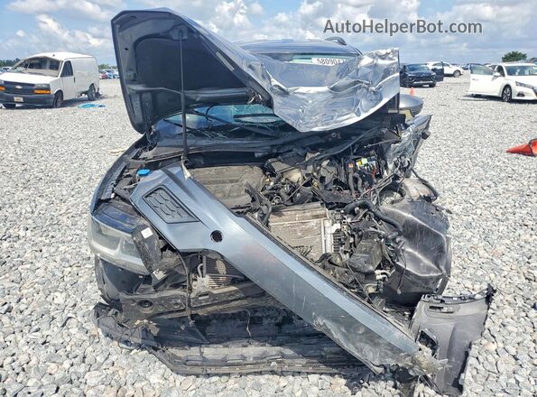 3VV3B7AX8JM213550 2018 VOLKSWAGEN TIGUAN Gray Widok z przodu