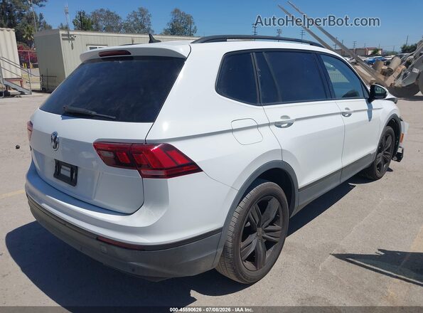 3VV3B7AX8LM003579 2020 VOLKSWAGEN TIGUAN White Tył prawy