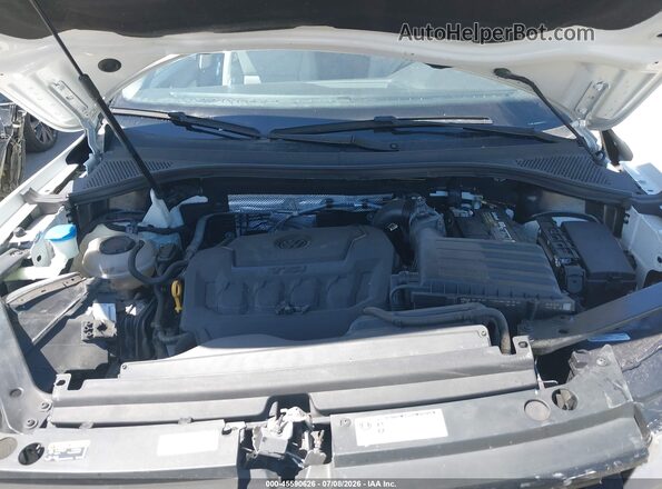 3VV3B7AX8LM003579 2020 VOLKSWAGEN TIGUAN White Widok z tyłu