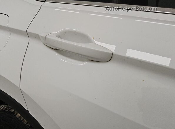 3VV3B7AX8LM182576 2020 VOLKSWAGEN TIGUAN White 