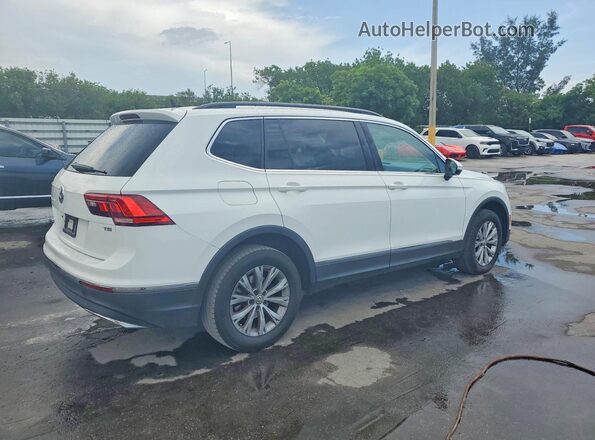 3VV3B7AX9JM029914 2018 VOLKSWAGEN TIGUAN White Trasero derecho