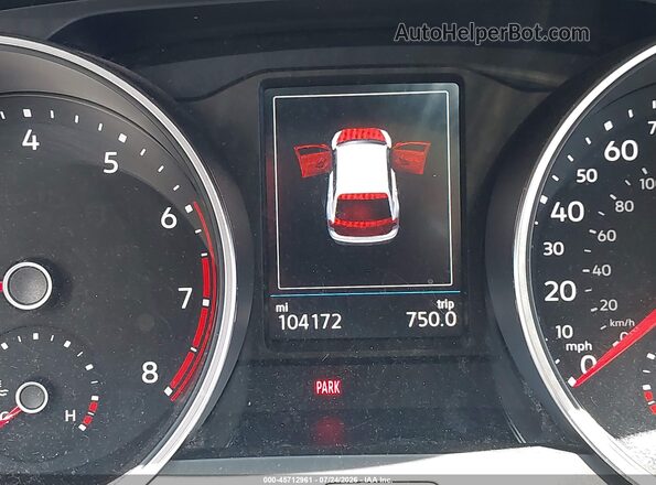 3VV3B7AX9JM047457 2018 VOLKSWAGEN TIGUAN White 
