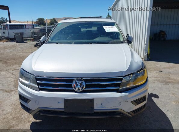 3VV3B7AX9JM047457 2018 VOLKSWAGEN TIGUAN White Widok zestawu wskaźników