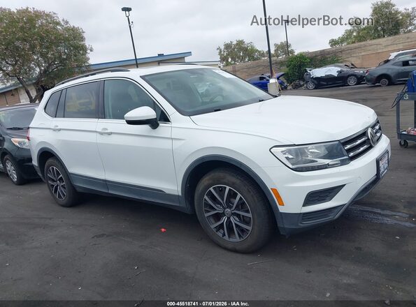3VV3B7AX9KM193097 2019 VOLKSWAGEN TIGUAN White უკანა სალონის ხედი