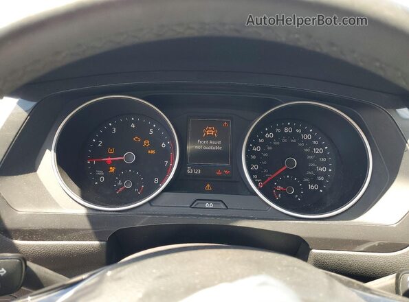 3VV3B7AX9LM018334 2020 VOLKSWAGEN TIGUAN White ხელსაწყოთა პანელის ხედი