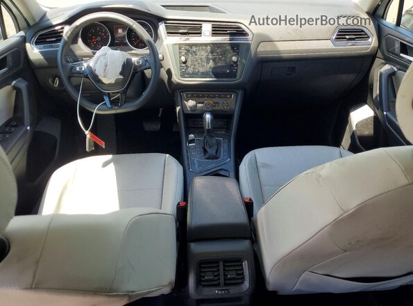 3VV3B7AX9LM018334 2020 VOLKSWAGEN TIGUAN White წინა პანელის ხედი