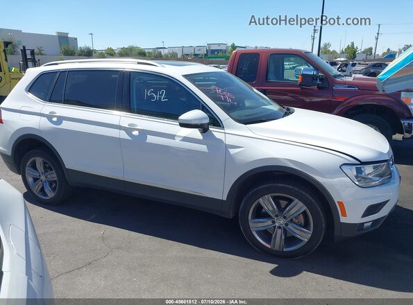 3VV3B7AX9LM105604 2020 VOLKSWAGEN TIGUAN White Widok wnętrza 360 stopni