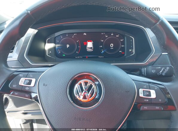 3VV3B7AX9LM105604 2020 VOLKSWAGEN TIGUAN White Widok tylnych siedzeń