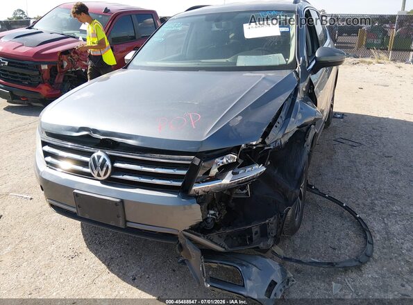 3VV3B7AX9MM079281 2021 VOLKSWAGEN TIGUAN Gray Front view