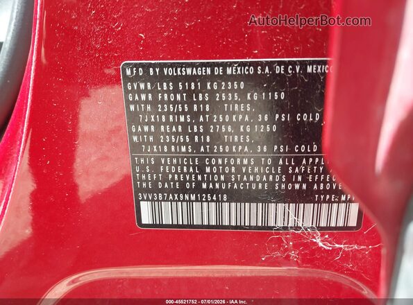 3VV3B7AX9NM125418 2022 VOLKSWAGEN TIGUAN Red Vista del compartimento del motor