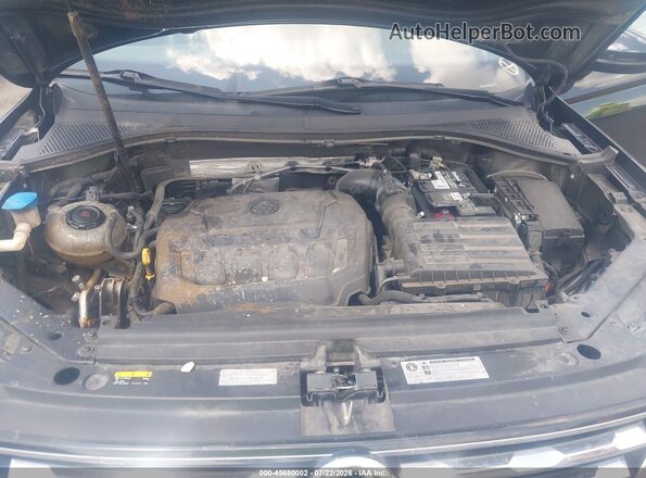 3VV3B7AXXJM067720 2018 VOLKSWAGEN TIGUAN Black უკანა ხედი