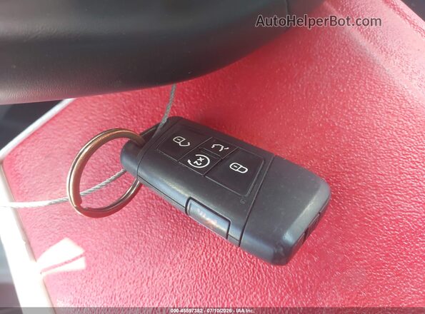 3VV3C7B20SM032234 2025 VOLKSWAGEN TAOS Blue Vista del salpicadero
