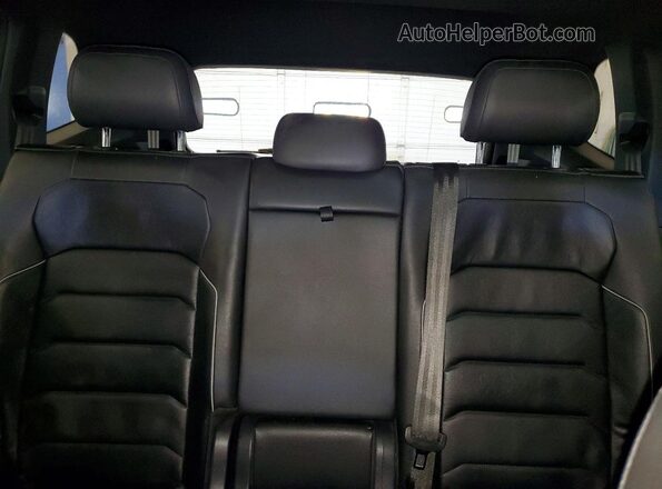 3VV4B7AX1KM127681 2019 VOLKSWAGEN TIGUAN Black Vista de los asientos traseros