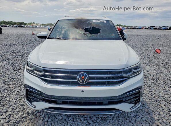 3VV4B7AX1PM020928 2023 VOLKSWAGEN TIGUAN White Вид спереду