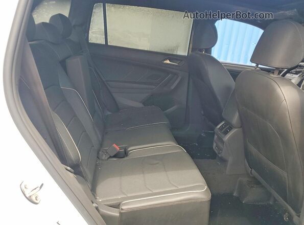 3VV4B7AX1PM020928 2023 VOLKSWAGEN TIGUAN White Вид задніх сидінь