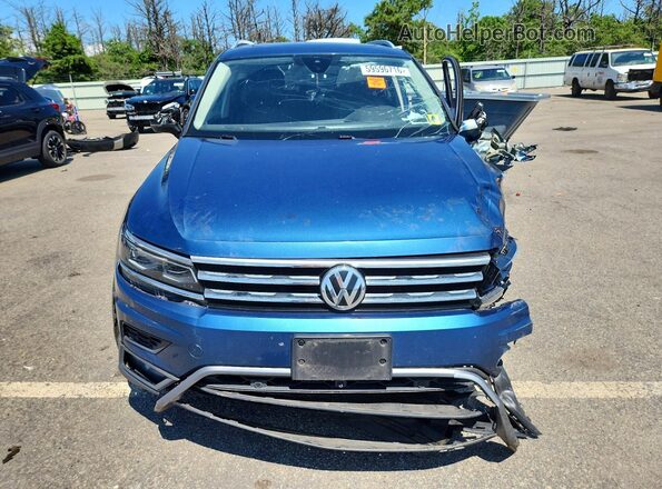 3VV4B7AX2JM174782 2018 VOLKSWAGEN TIGUAN Blue Widok z przodu