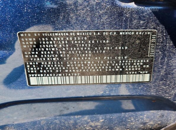 3VV4B7AX2JM174782 2018 VOLKSWAGEN TIGUAN Blue Widok naklejki z numerem VIN