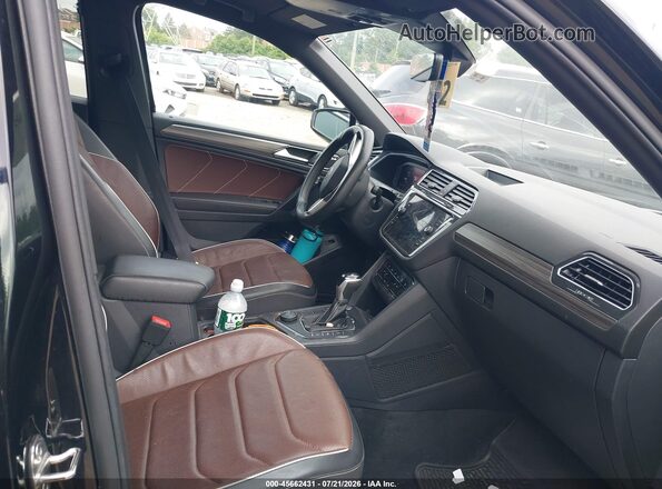 3VV4B7AX3RM087095 2024 VOLKSWAGEN TIGUAN Black წინა სალონის ხედი