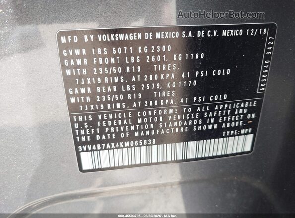 3VV4B7AX4KM065838 2019 VOLKSWAGEN TIGUAN Gray Widok komory silnika