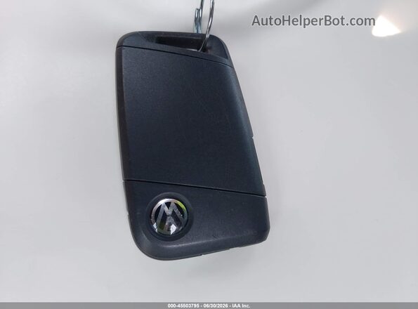 3VV4B7AX4KM065838 2019 VOLKSWAGEN TIGUAN Gray Widok deski rozdzielczej