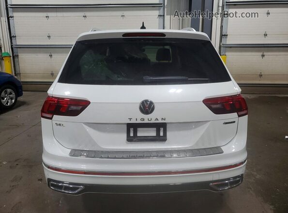 3VV4B7AX5NM020508 2022 VOLKSWAGEN TIGUAN White უკანა ხედი