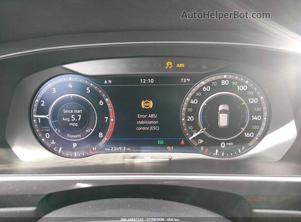 3VV4B7AX6JM201417 2018 VOLKSWAGEN TIGUAN White Вид задніх сидінь