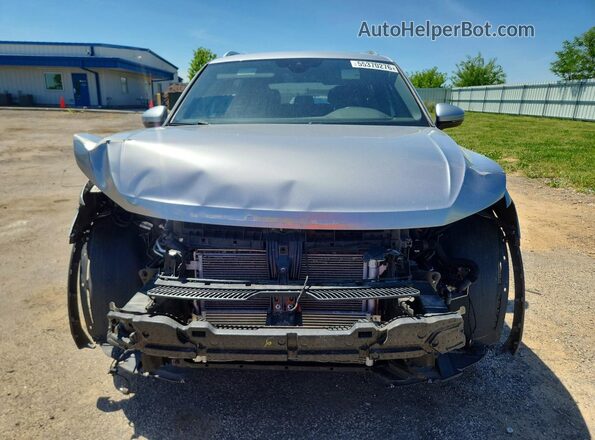 3VV4B7AX6LM047455 2020 VOLKSWAGEN TIGUAN Серебряный Вид спереди