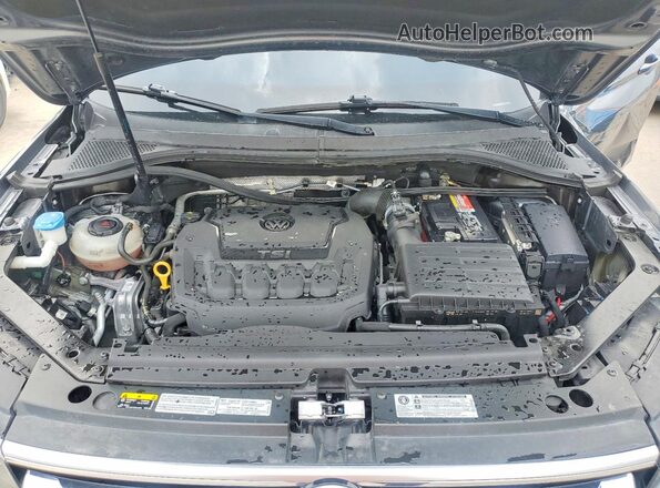 3VV4B7AX6LM073229 2020 VOLKSWAGEN TIGUAN Gray Engine compartment view