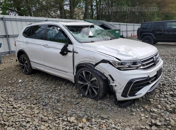3VV4B7AX8NM045242 2022 VOLKSWAGEN TIGUAN White Przód prawy