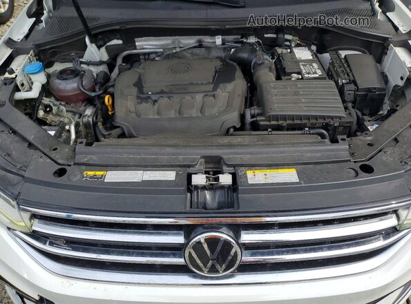 3VV4B7AX8NM045242 2022 VOLKSWAGEN TIGUAN White Widok komory silnika