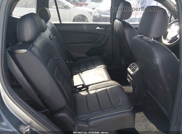 3VV4B7AX9LM148392 2020 VOLKSWAGEN TIGUAN Gray Vista de la etiqueta del VIN