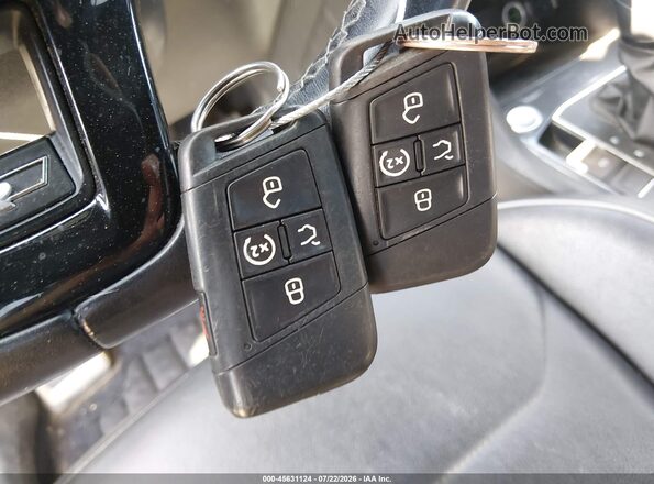 3VV4B7AX9LM148392 2020 VOLKSWAGEN TIGUAN Gray Vista del salpicadero