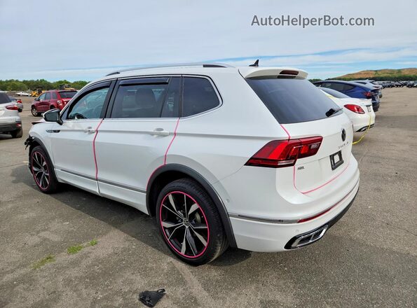 3VV4B7AX9NM063815 2022 VOLKSWAGEN TIGUAN White Trasero izquierdo
