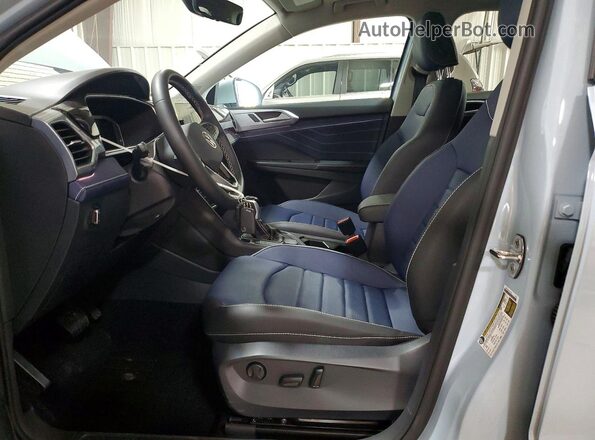 3VV4C7B22TM013190 2026 VOLKSWAGEN TAOS Blue Սալոնի դիմացի տեսք