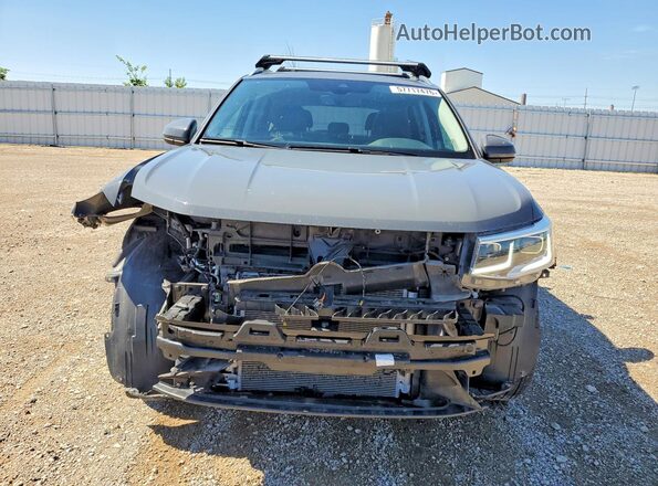 3VV4X7B21RM021147 2024 VOLKSWAGEN TAOS Gray Widok z przodu