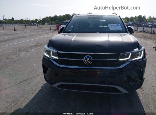 3VV4X7B28RM018715 2024 VOLKSWAGEN TAOS Black ხელსაწყოთა პანელის ხედი