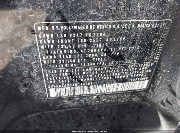 3VV5B7AX0JM116657 2018 VOLKSWAGEN TIGUAN Черный Вид подкапотного пространства