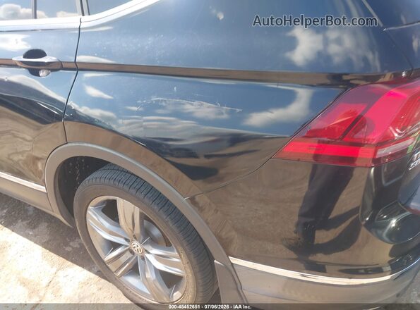 3VV5B7AX0JM116657 2018 VOLKSWAGEN TIGUAN Черный Вид спереди