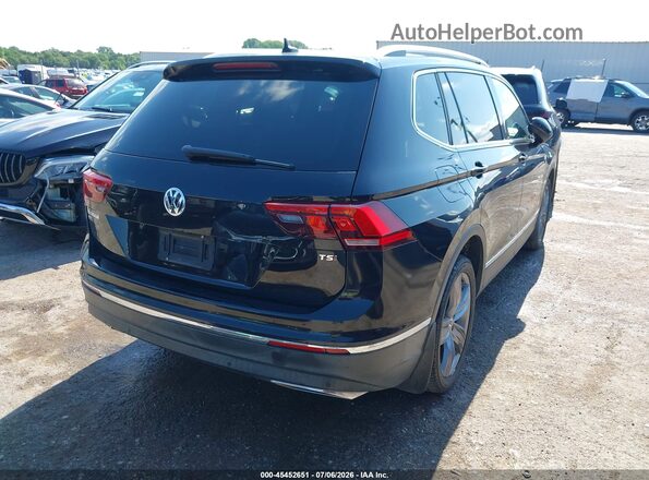 3VV5B7AX0JM116657 2018 VOLKSWAGEN TIGUAN Черный Задняя правая четверть