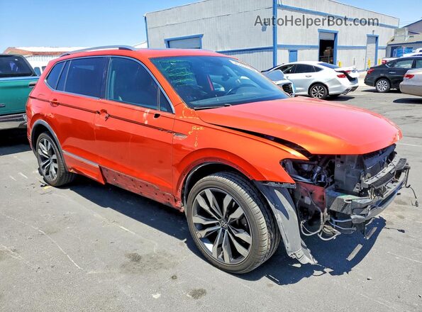 3VV5B7AX8JM161877 2018 VOLKSWAGEN TIGUAN Оранжевый Передняя правая четверть